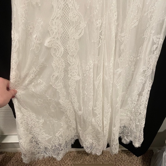 Lulu’s Wedding- Lace Mermaid Wedding Dress - Picture 9 of 10